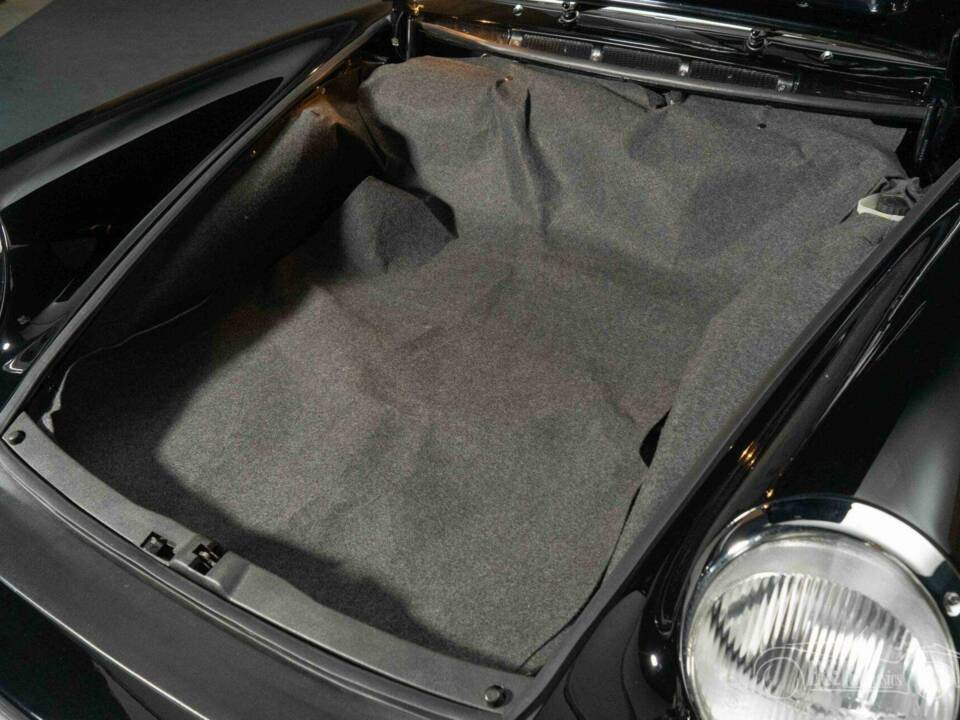 Afbeelding 14/19 van Porsche 912 E (1976)