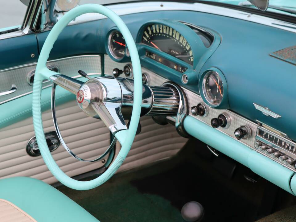 Bild 32/50 von Ford Thunderbird (1955)