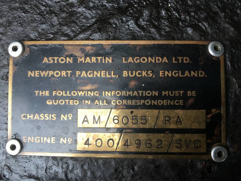 Image 17/31 de Aston Martin Vantage (1973)