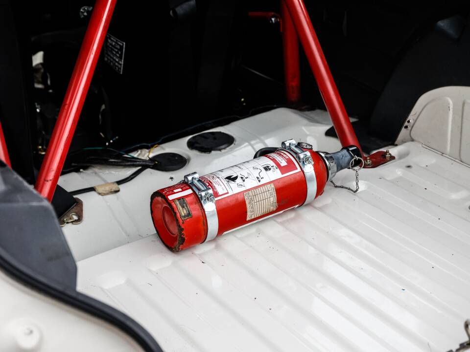 Imagen 40/44 de Peugeot 205 GTi 1.9 (1987)