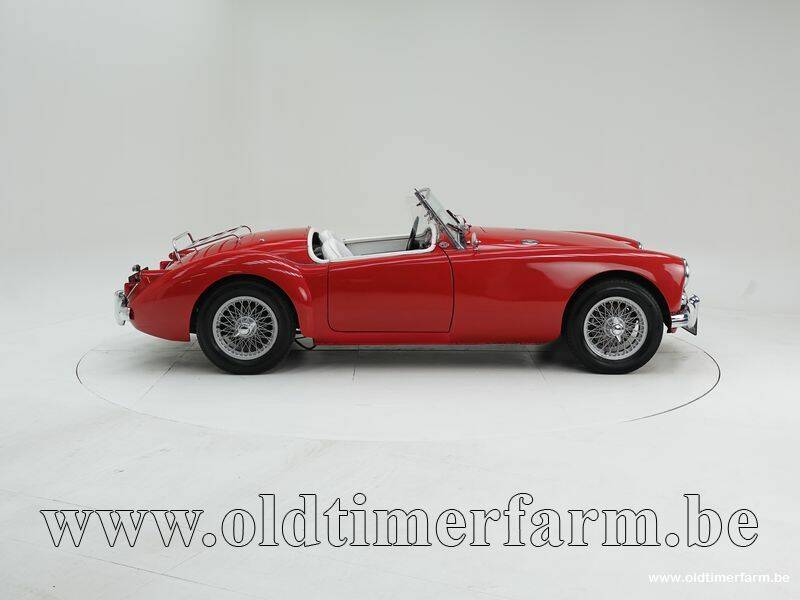 Image 6/15 of MG MGA 1600 (1960)