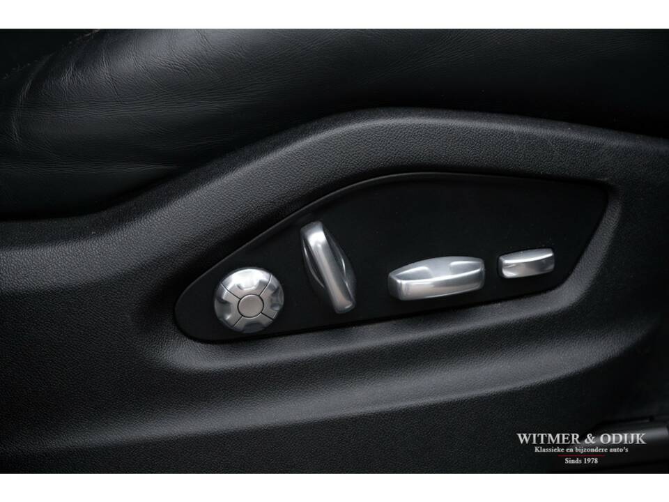 Image 33/37 of Porsche Cayenne E-Hybrid (2018)