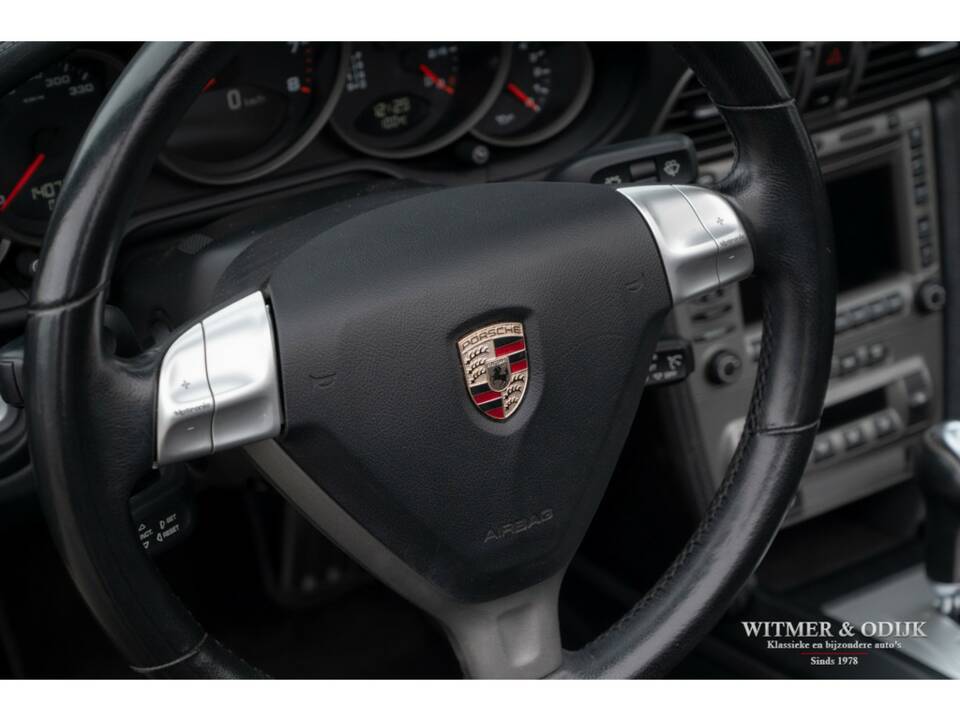 Bild 15/32 von Porsche 911 Carrera 4 (2006)