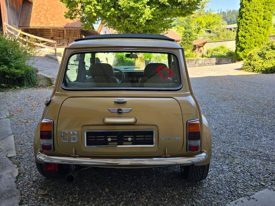 Immagine 5/32 di Mini Cooper 1.3i MPI (2000)