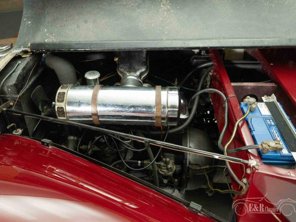 Image 3/19 of Triumph 1800 Roadster (1947)