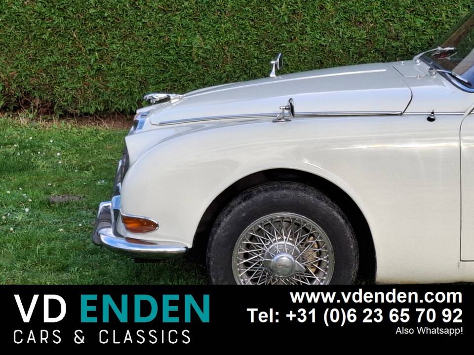Bild 63/66 von Jaguar S-Type 3.4 (1964)
