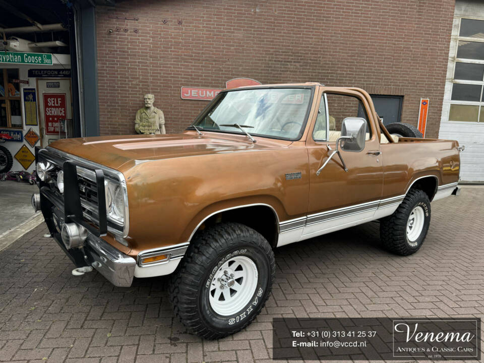 Immagine 1/16 di Dodge Ramcharger (1976)