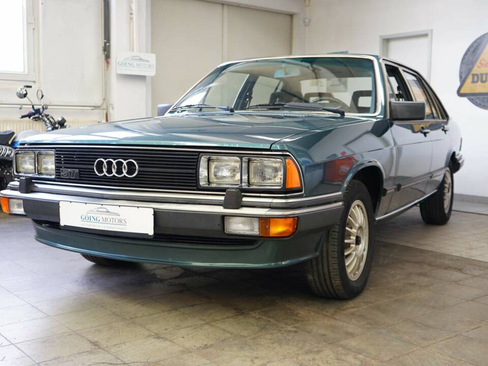 Immagine 8/39 di Audi 200 5T (1982)