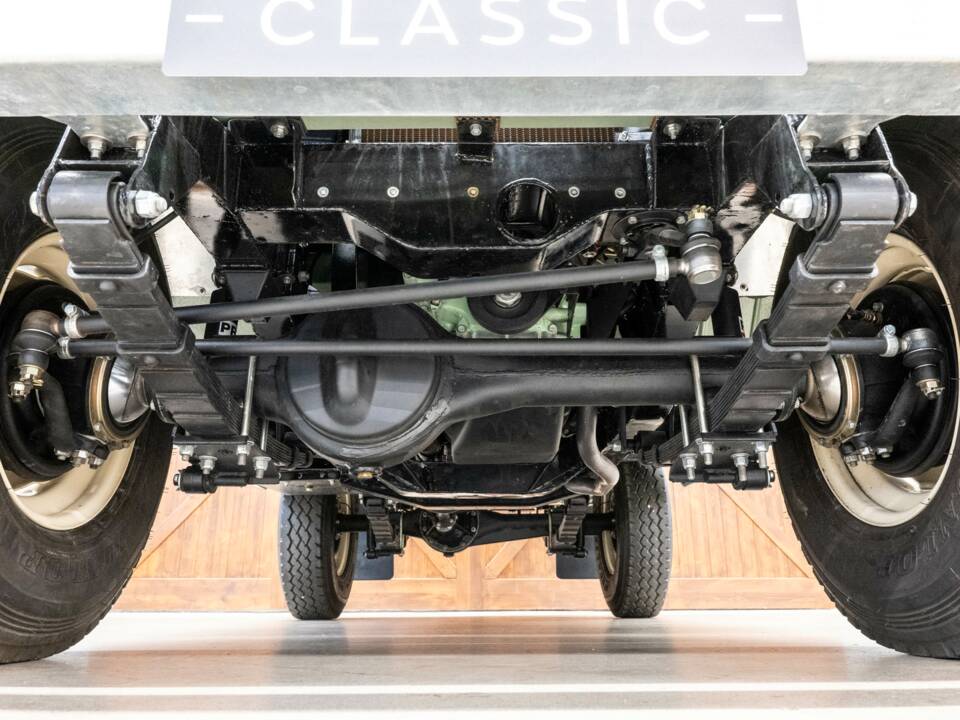 Immagine 46/48 di Land Rover 88 (1963)