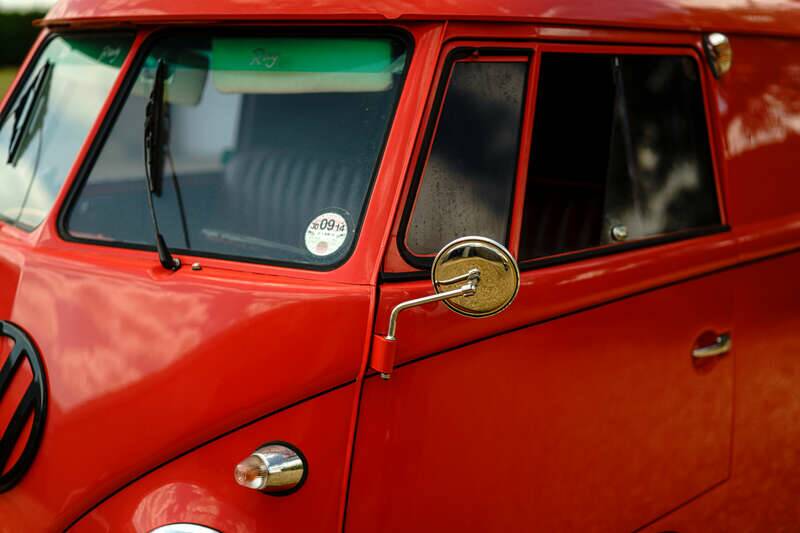 Image 38/50 of Volkswagen T1 panel van (1963)