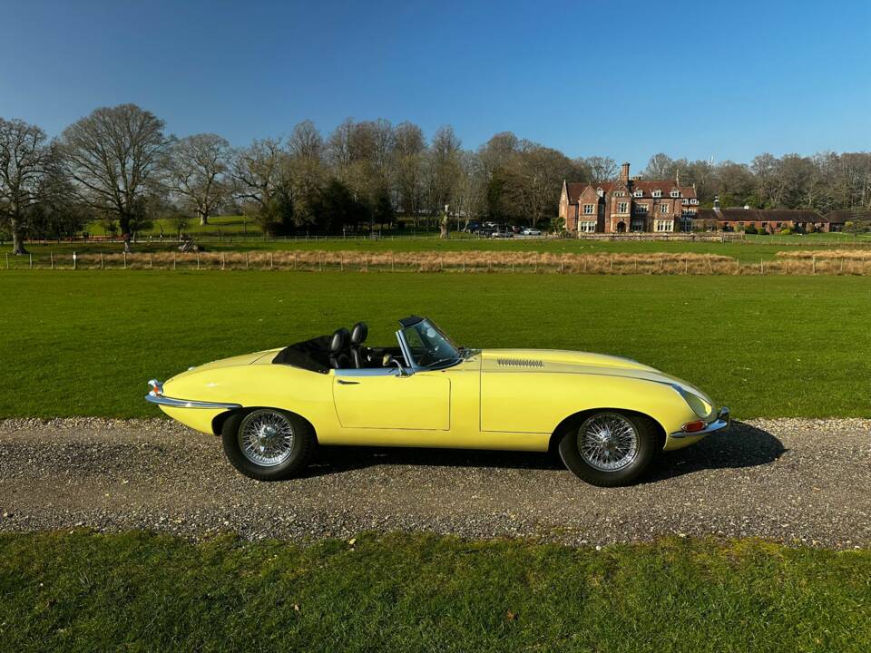 Afbeelding 3/100 van Jaguar E-Type (1968)