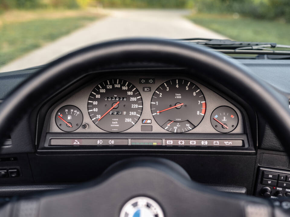 Image 11/50 de BMW M3 (1989)