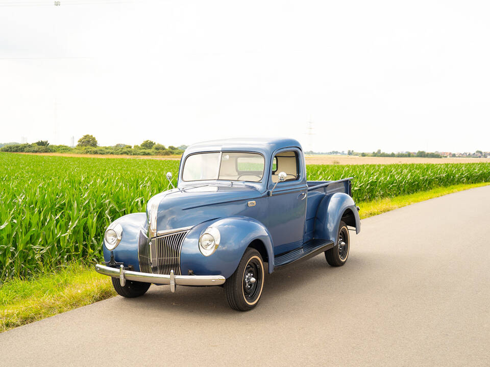 Image 8/83 de Ford V8 Modell 46 Pick Up (1940)