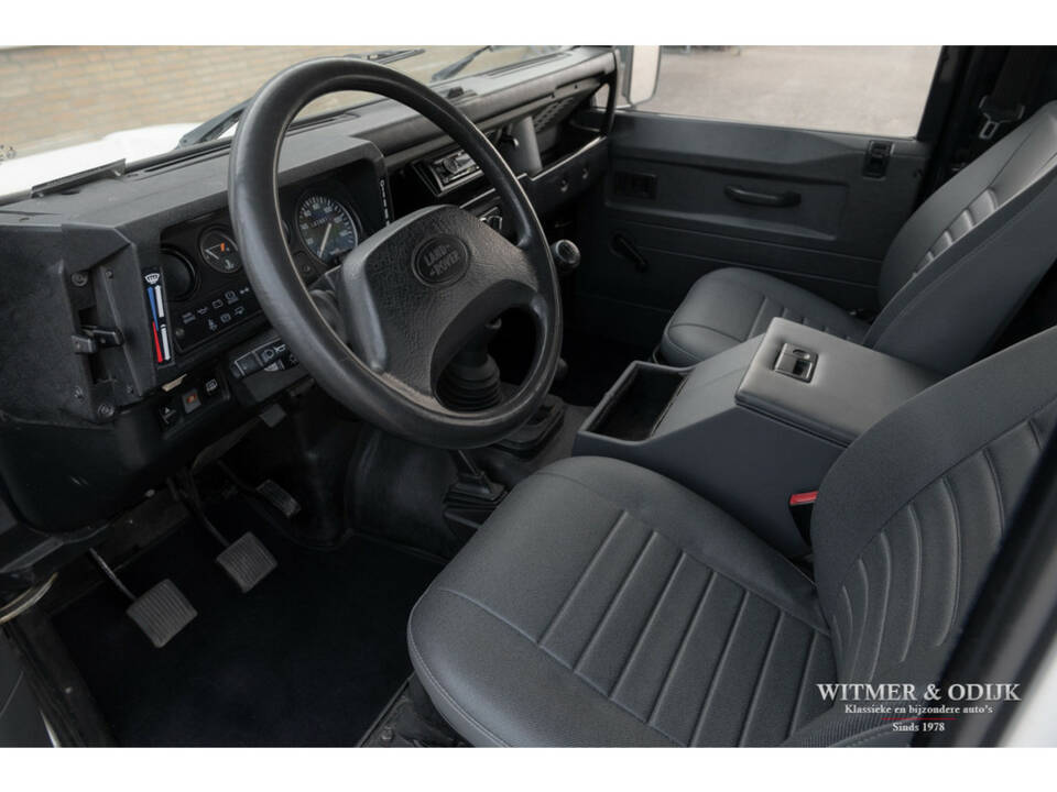 Immagine 3/22 di Land Rover Defender 90 (1995)