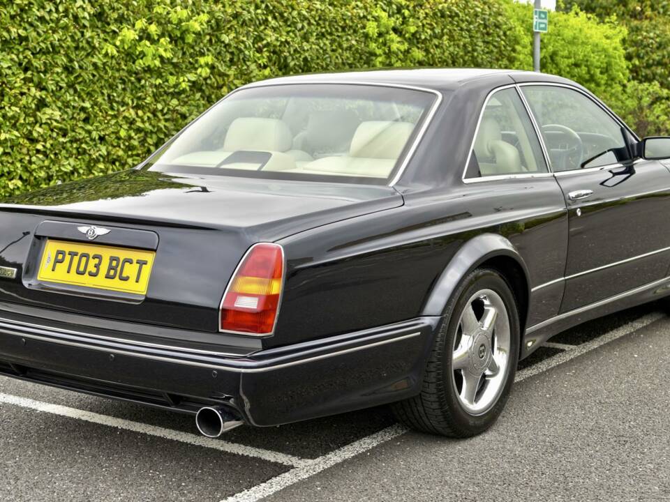 Immagine 9/50 di Bentley Continental T (2003)
