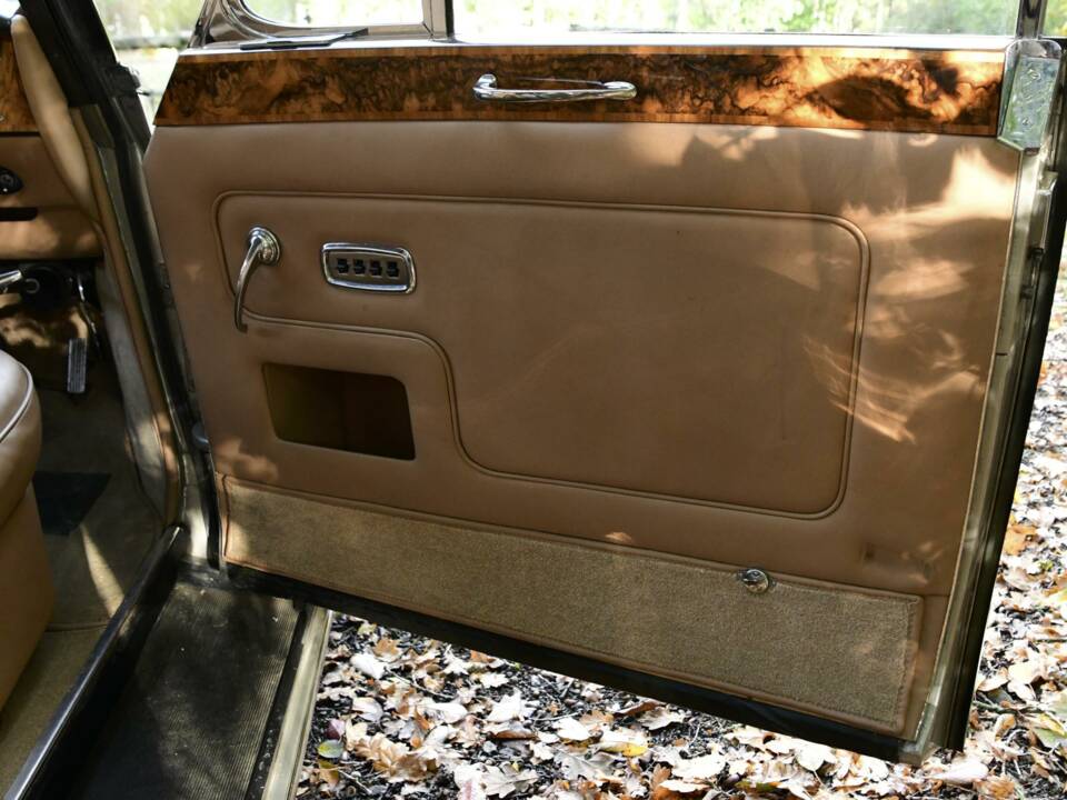 Imagen 33/46 de Rolls-Royce Phantom VI (1976)