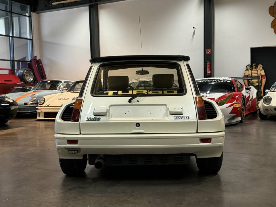 Immagine 10/28 di Renault R 5 Turbo 2 (1984)