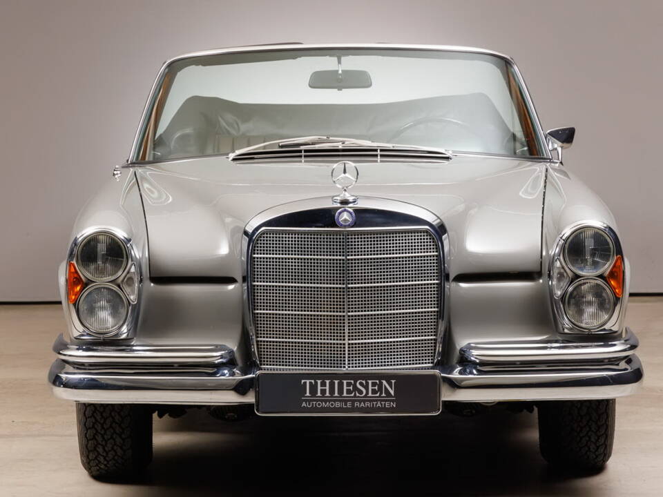Bild 3/43 von Mercedes-Benz 250 SE (1967)
