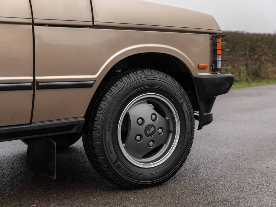 Image 15/50 of Land Rover Range Rover Classic 3.9 (1994)