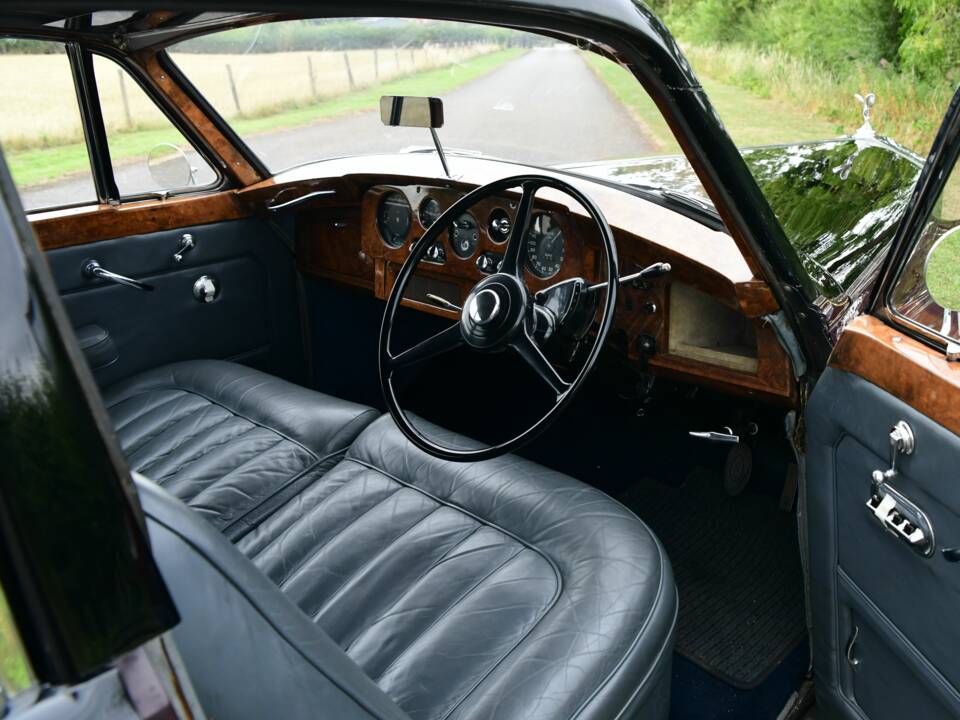 Immagine 44/66 di Rolls-Royce Silver Cloud II (1960)
