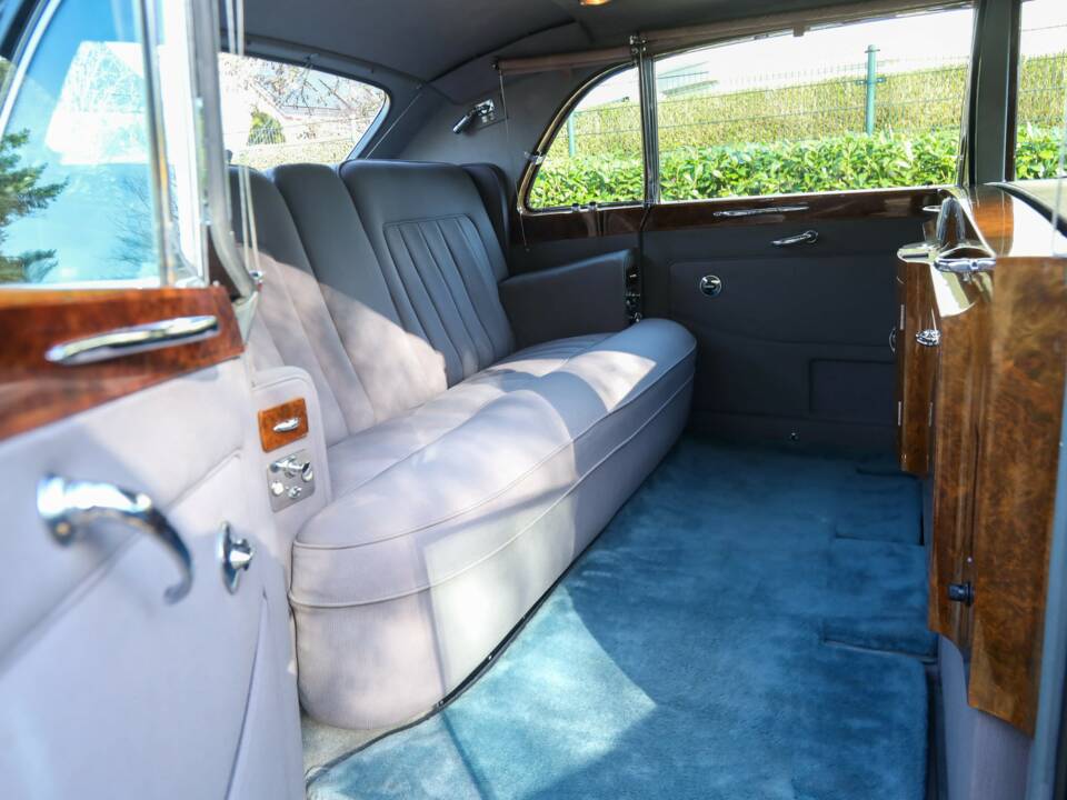 Image 50/50 de Rolls-Royce Phantom V James Young (1962)