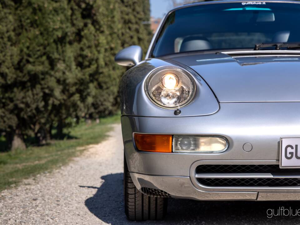 Immagine 69/73 di Porsche 911 Carrera (1995)