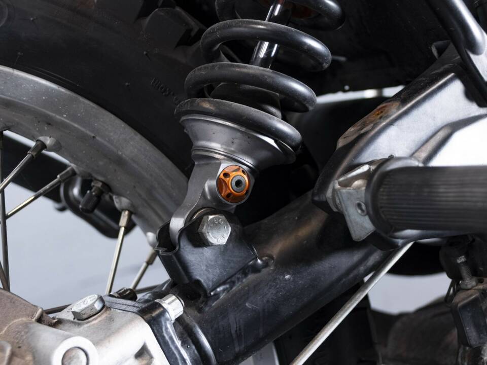 Image 11/50 de BMW DUMMY (1985)