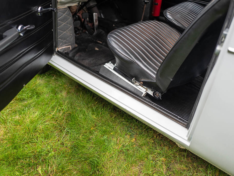 Bild 65/118 von BMW 700 LS Luxus (1965)