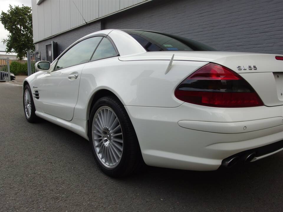 Image 25/97 de Mercedes-Benz SL 55 AMG (2003)