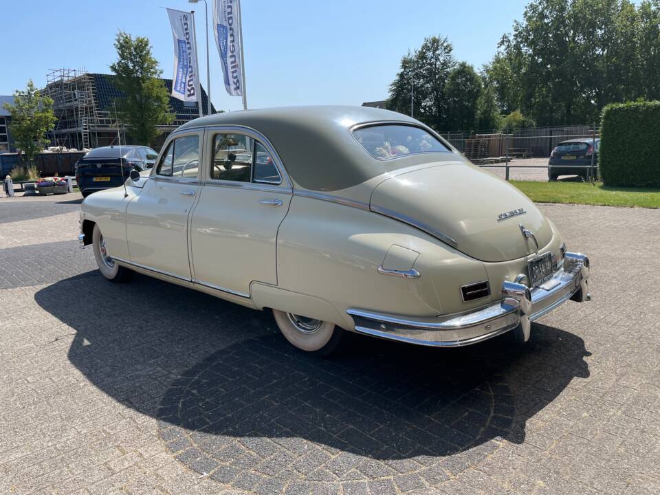 Image 7/46 of Packard Deluxe Eight Club Sedan (1949)