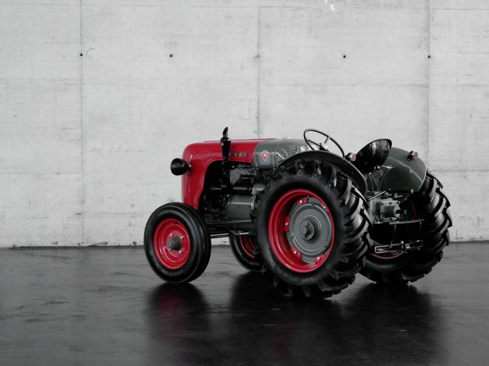 Afbeelding 5/33 van Lamborghini DL 25 (1955)