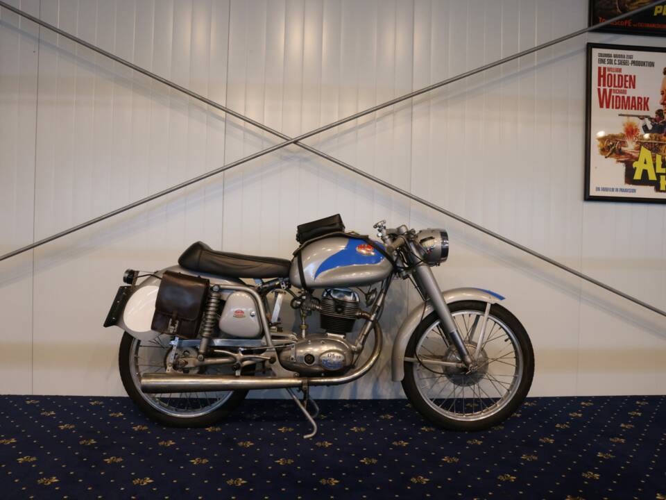 Bild 2/31 von Mondial 175 Turismo Veloce (1959)