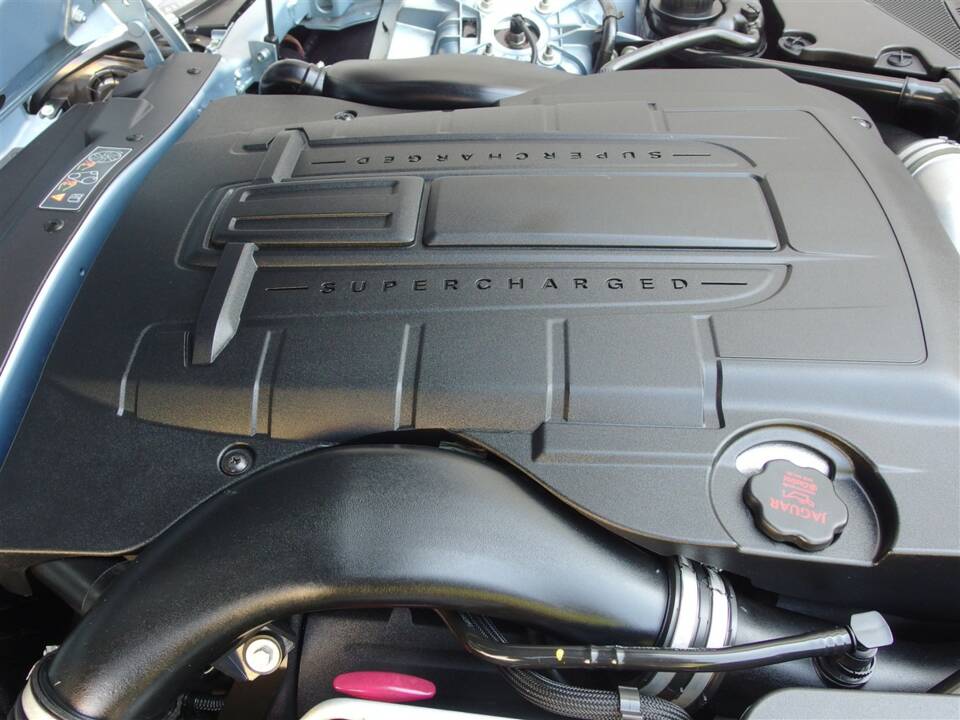 Bild 73/100 von Jaguar XKR (2008)