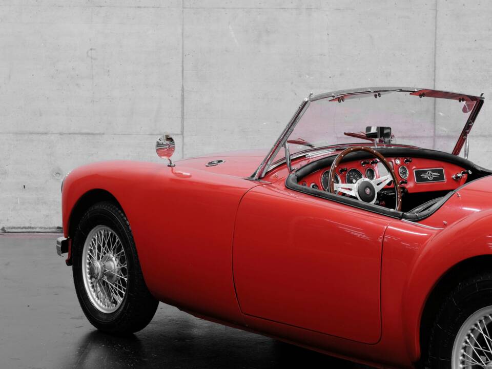 Imagen 12/45 de MG MGA 1500 (1957)