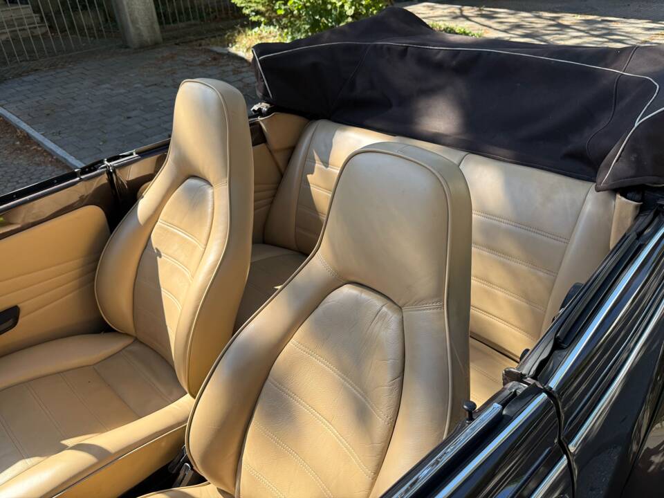 Bild 14/21 von Volkswagen Käfer 1303 LS (1976)
