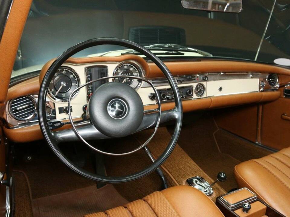 Imagen 12/30 de Mercedes-Benz 280 SL (1971)