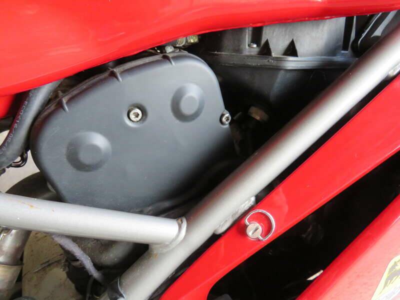 Bild 28/42 von Ducati DUMMY (2002)
