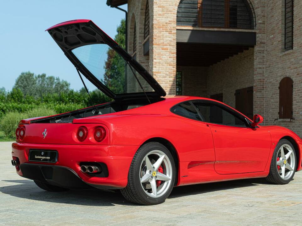 Bild 44/50 von Ferrari F 360 Modena (1999)