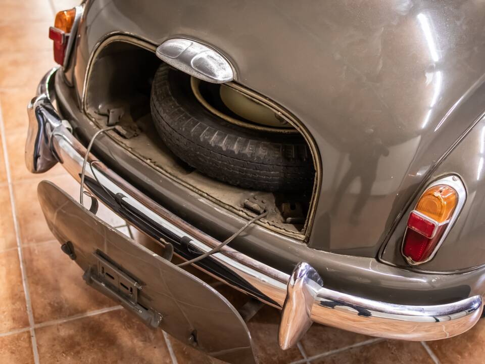 Bild 6/16 von FIAT 500 C Topolino (1952)