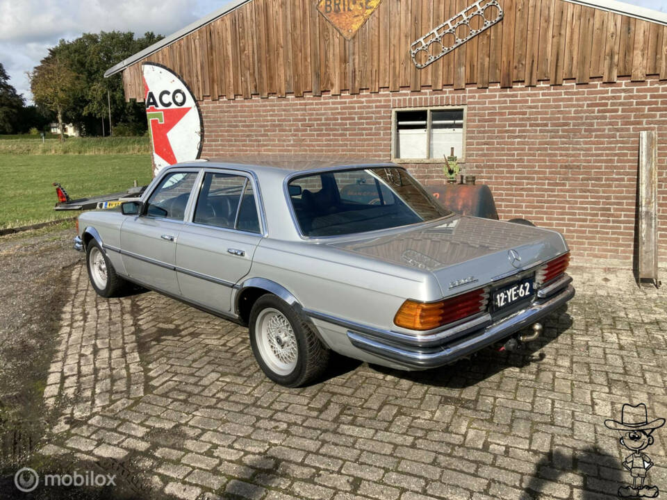 Image 12/23 de Mercedes-Benz 280 S (1974)