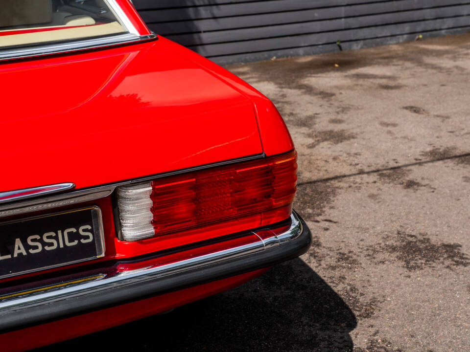Image 4/59 of Mercedes-Benz 300 SL (1989)