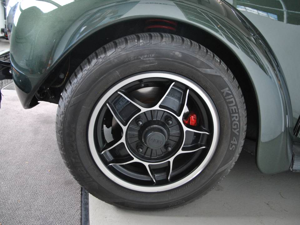 Immagine 14/41 di Volkswagen Maggiolone 1303 LS (1976)