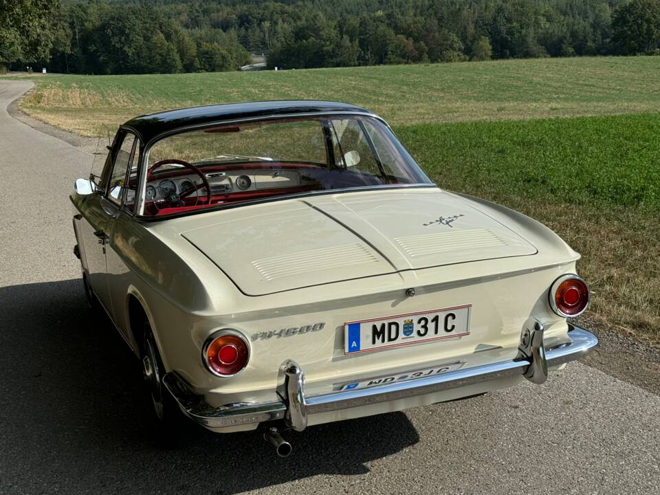 Image 2/45 of Volkswagen Karmann Ghia 1600 L (1966)