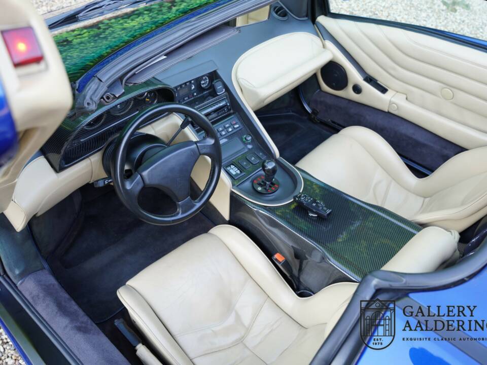 Image 3/50 of Lamborghini Diablo VT Roadster (1996)