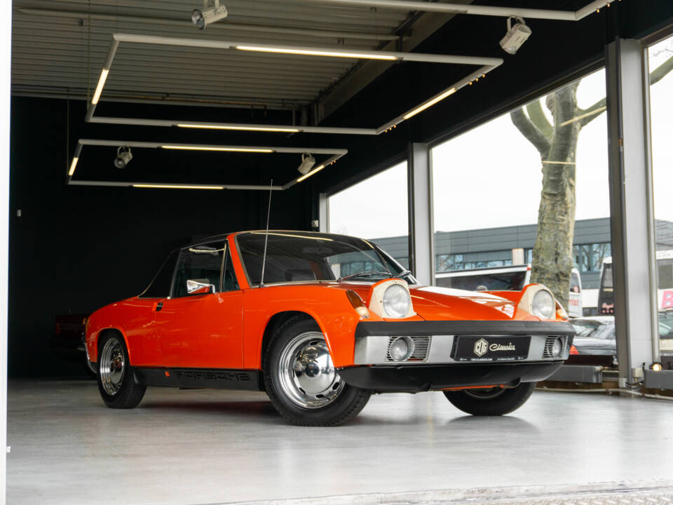 Image 2/82 of Porsche 914&#x2F;4 1.7 (1972)