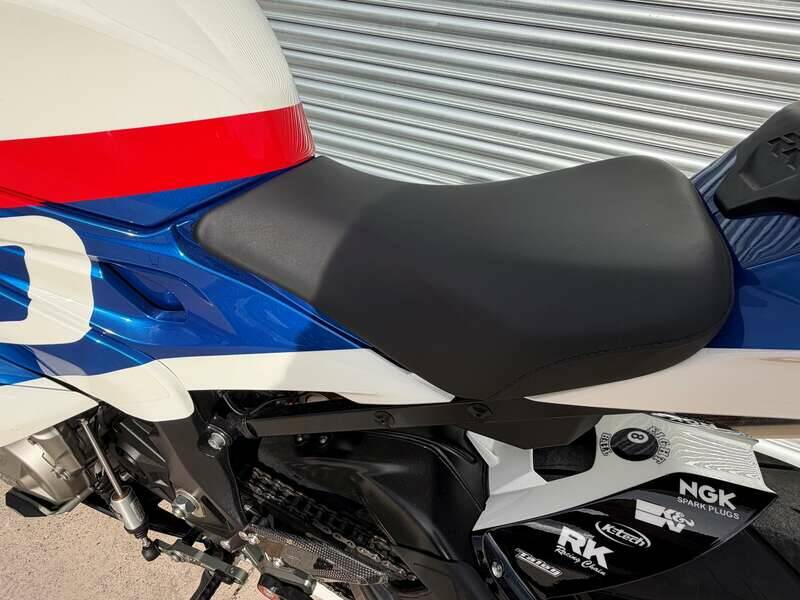 Bild 15/33 von BMW S 1000RR 'TYCO' BSB Race Replica (2016)