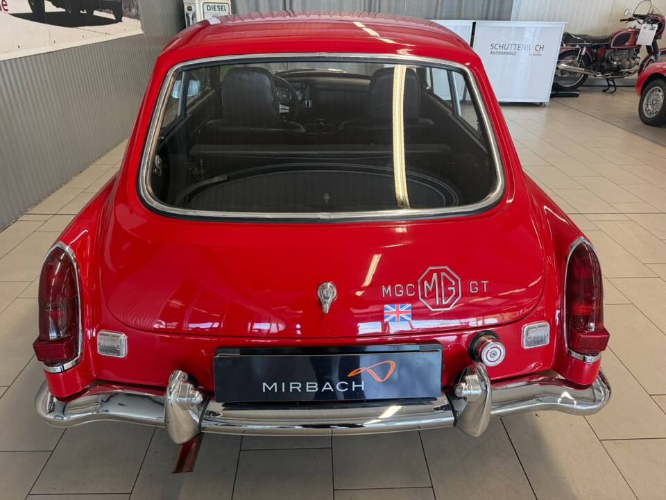 Imagen 6/15 de MG MGC GT (1969)