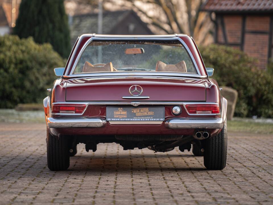 Image 16/70 de Mercedes-Benz 230 SL (1966)