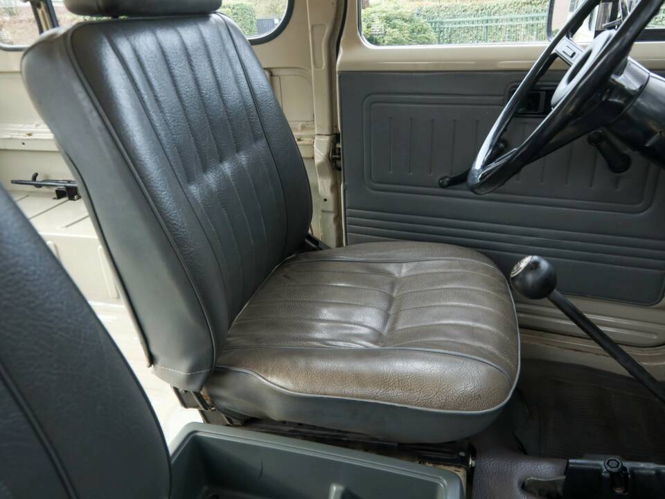 Image 41/50 of Toyota Land Cruiser BJ 40 (1980)