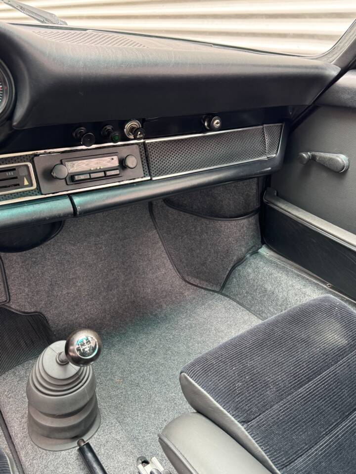 Afbeelding 19/57 van Porsche 911 2.4 T (1971)